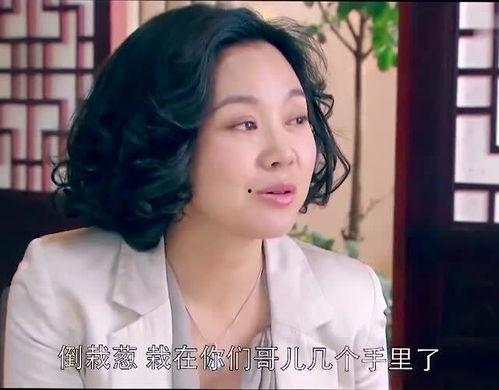 娱乐吃瓜酱小混混是谁呀,网络红人的崛起之路